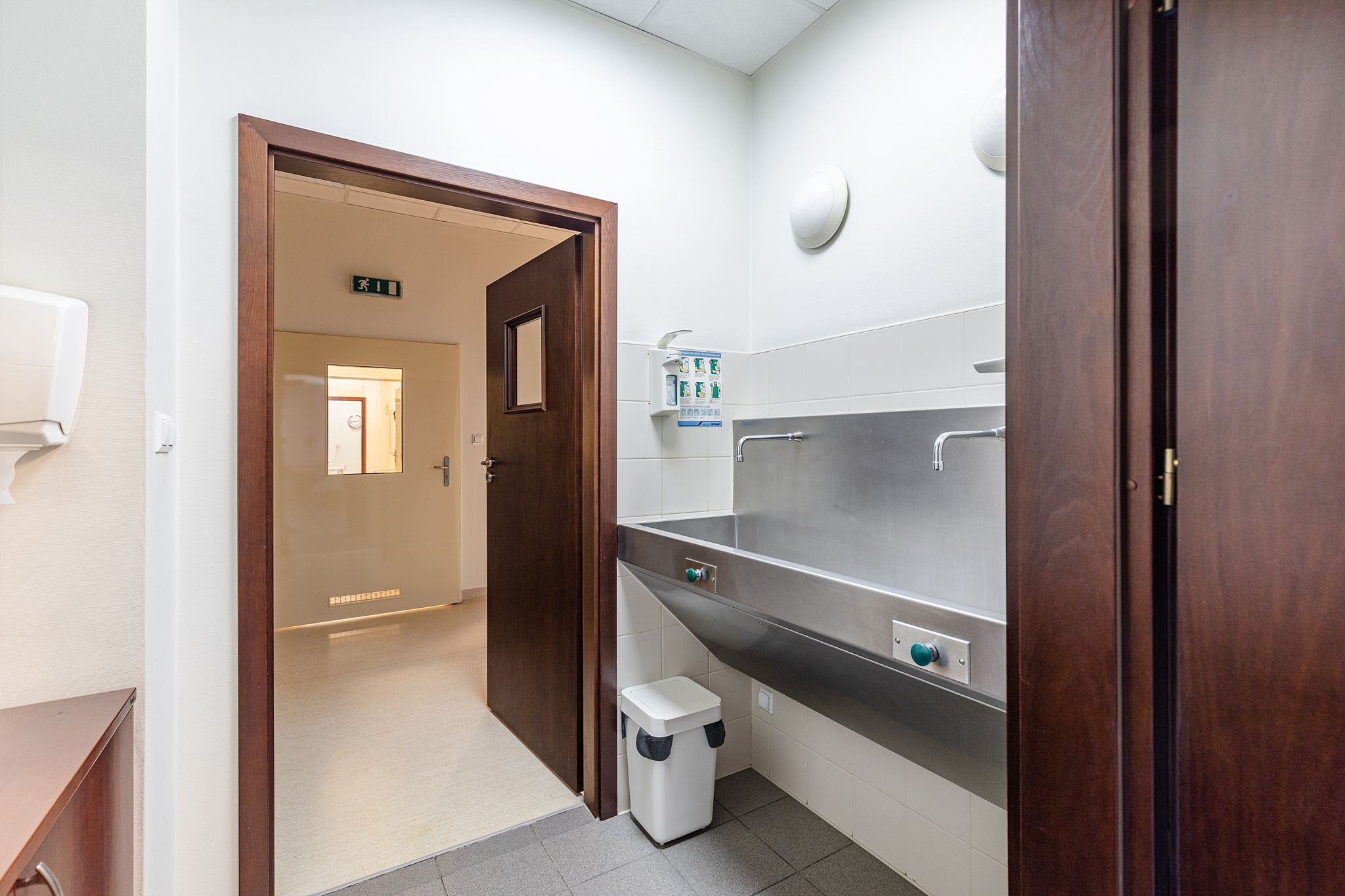 Wynajme lokal Kliniki Chirurgicznej Ortopedom, Ginekologom, Okulistom, Laryngologom i innym